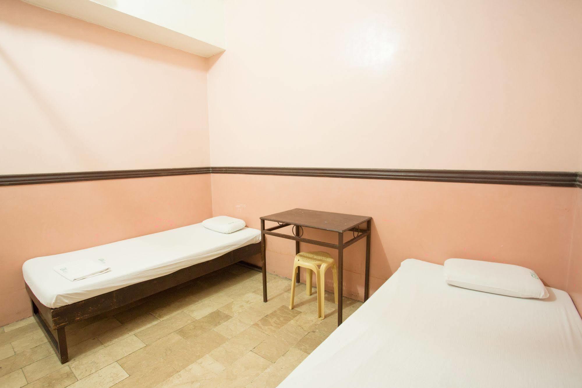 Gv Hotel - Masbate Masbate City Esterno foto