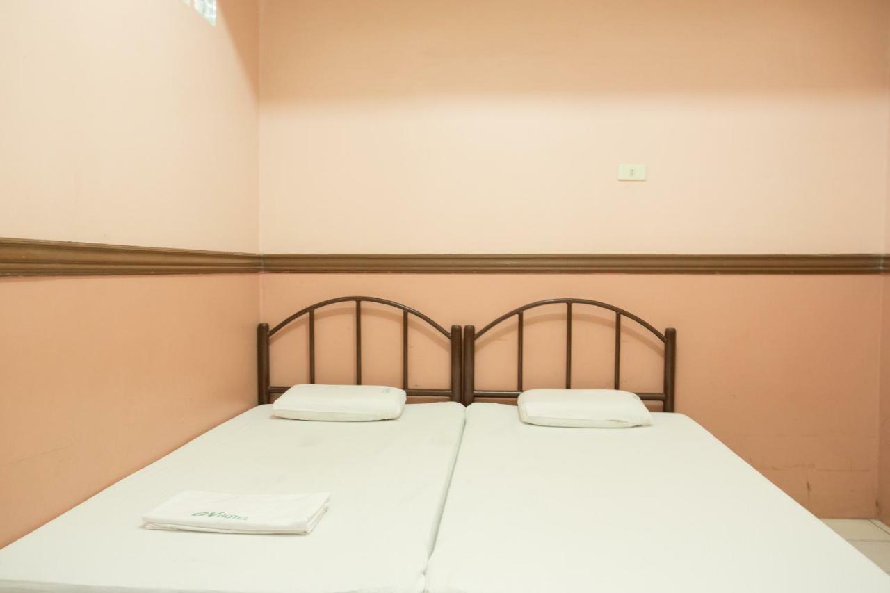 Gv Hotel - Masbate Masbate City Esterno foto